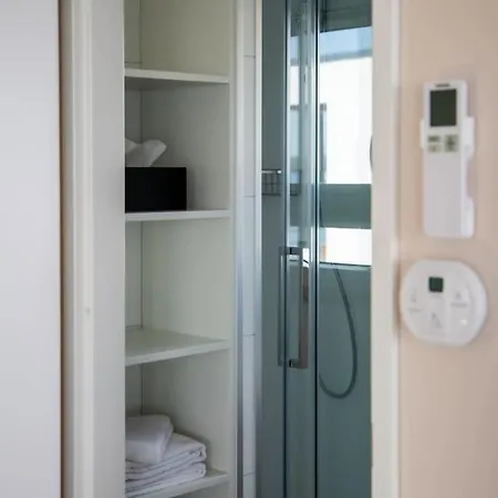 Hausboot Malibu Sunrise Botel