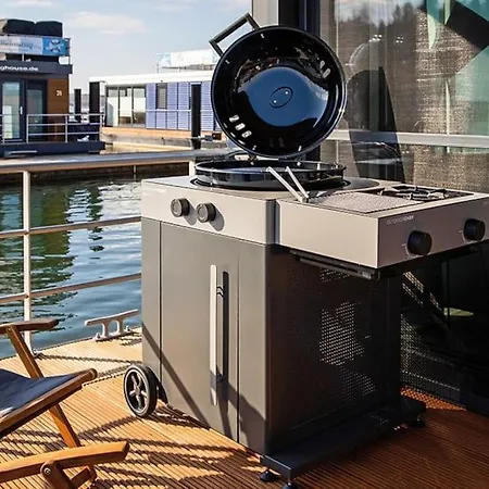 Hausboot Malibu Sunrise Botel