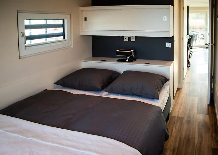 Hausboot Malibu Sunrise * Klitten