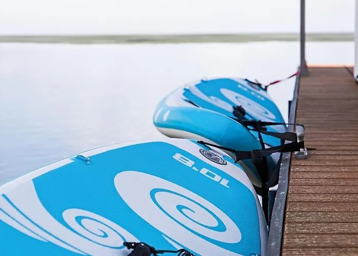 Hotel na wodzie Hausboot Malibu Sunrise *